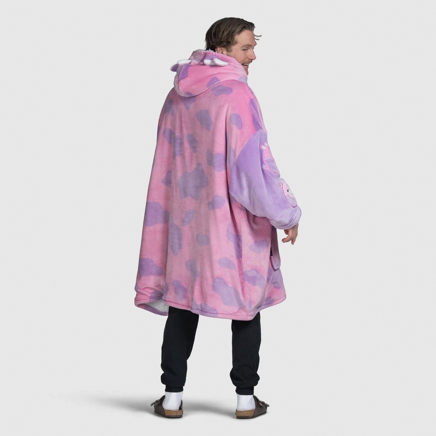 size: Aussie is 170cm wearing a size OOD