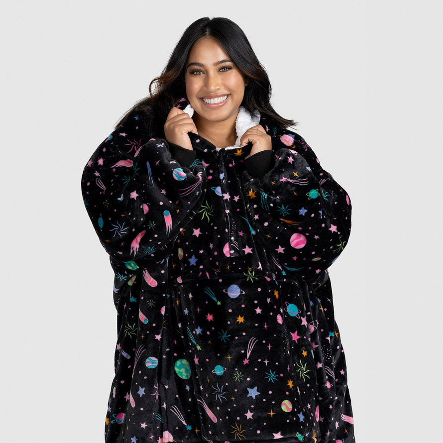 Black Space Maternity Oodie