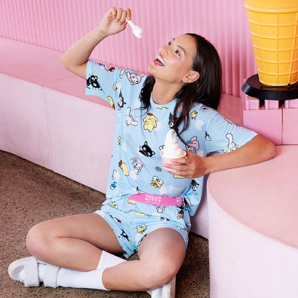 Hello Kitty & Friends