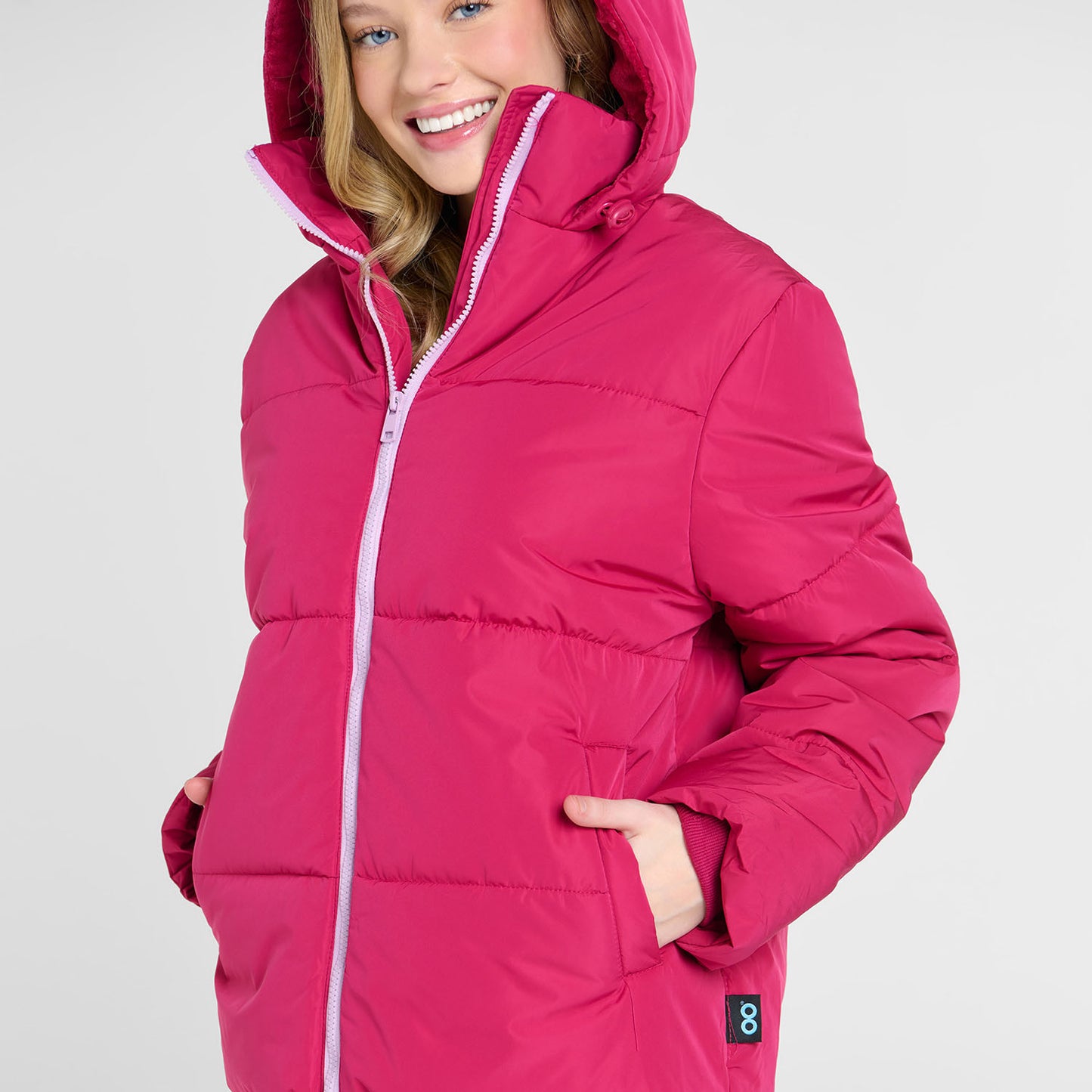 size: Sarah is 168cm wearing a size XS/S