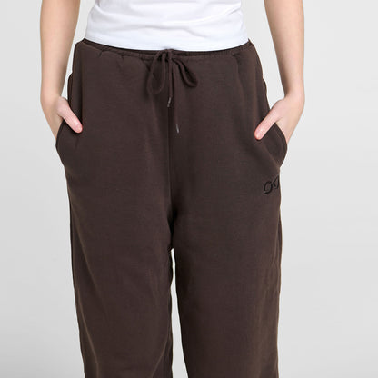 Sarah H is 168cm wearing a size XS/S