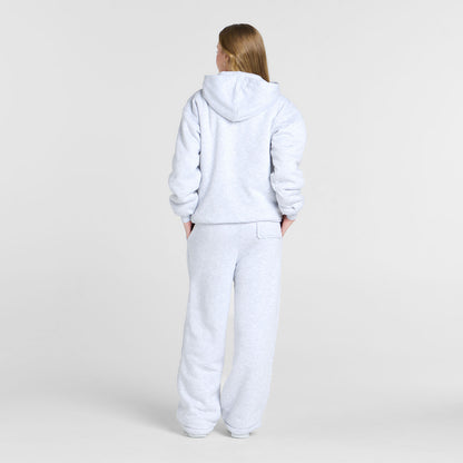 Sarah H is 168cm wearing a size XS/S