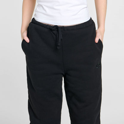 Sarah H is 168cm wearing a size XS/S