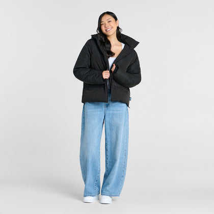 size: Ailene is 178cm wearing a size S/M