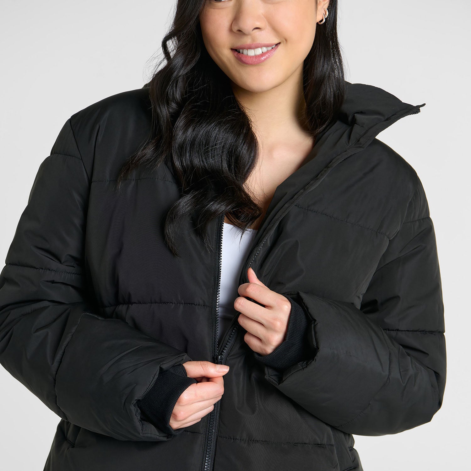 size: Ailene is 178cm wearing a size S/M