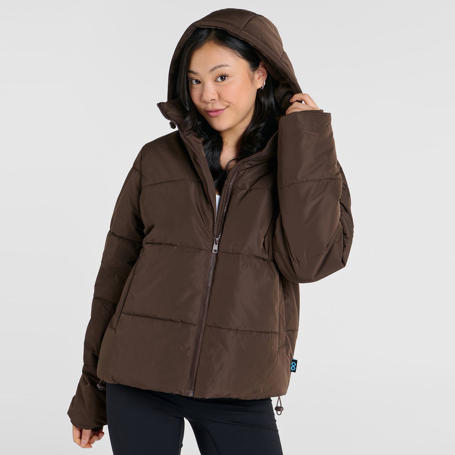 size: Ailene is 178cm wearing a size S/M