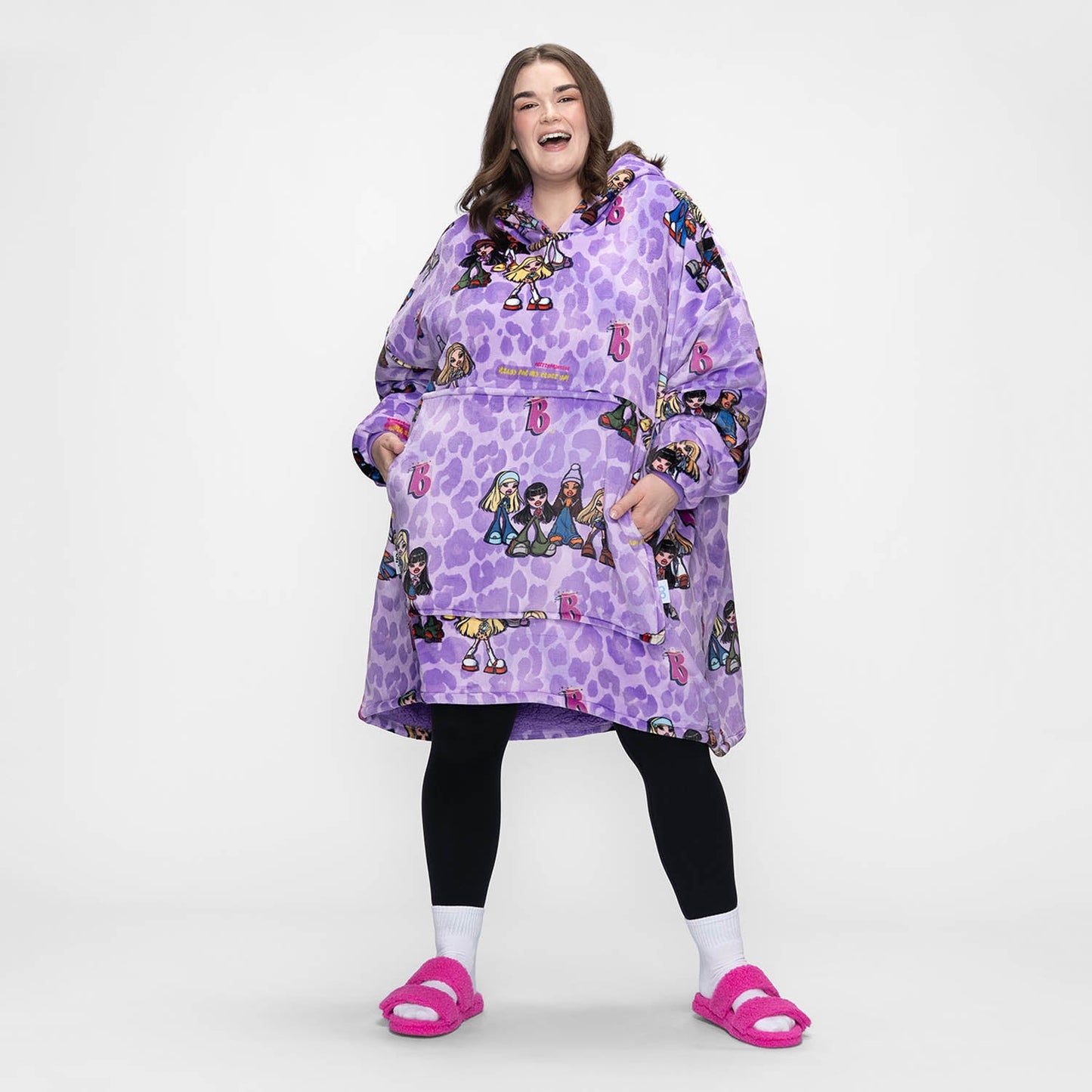 size: Claudia is 173cm wearing a size OOD