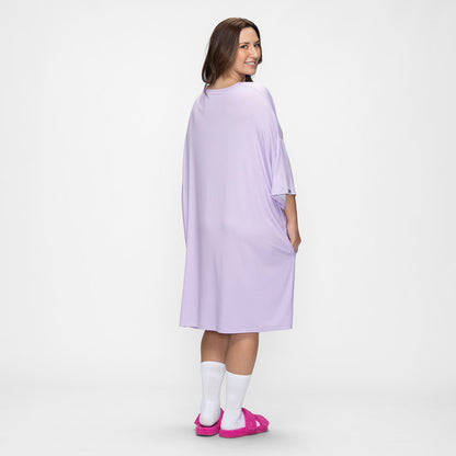 size: Mia is 170cm wearing a size OSFM