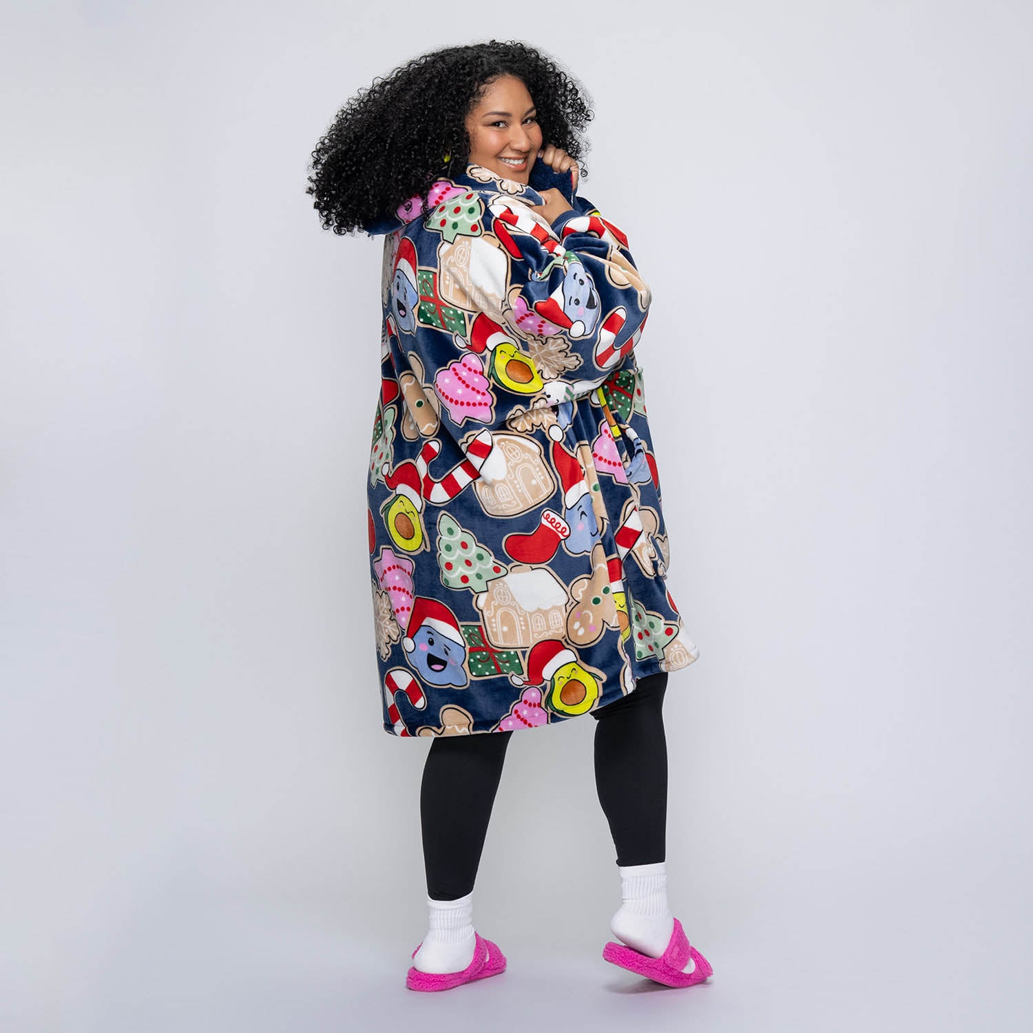 size: Aisha is 161cm wearing a size OOD