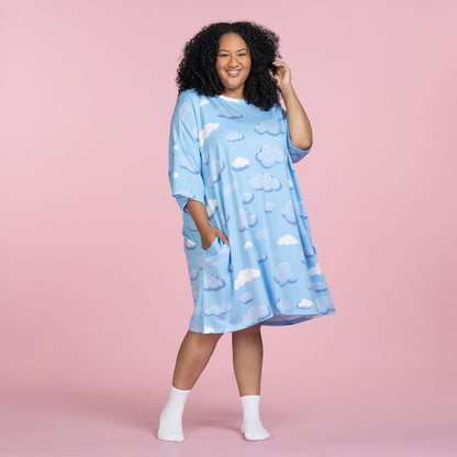 size: Aisha is 161cm wearing a size S/XL