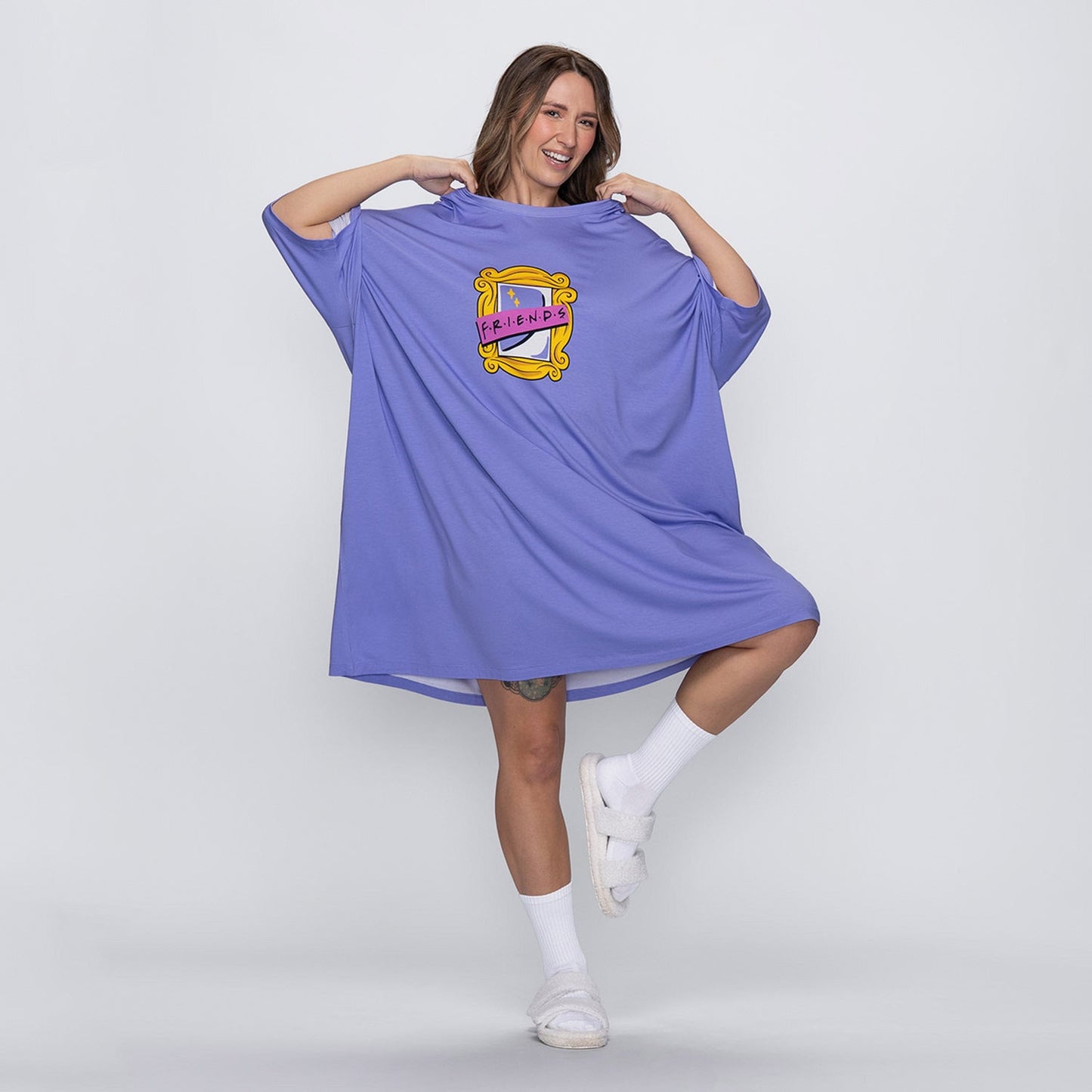 size: Mia is 170cm wearing a size OOD