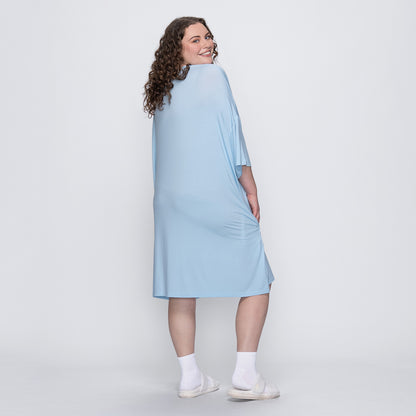 size: Finty is 169cm wearing a size OSFM