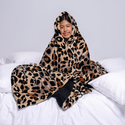Leopard Sherpa Blanket – The Oodie UK