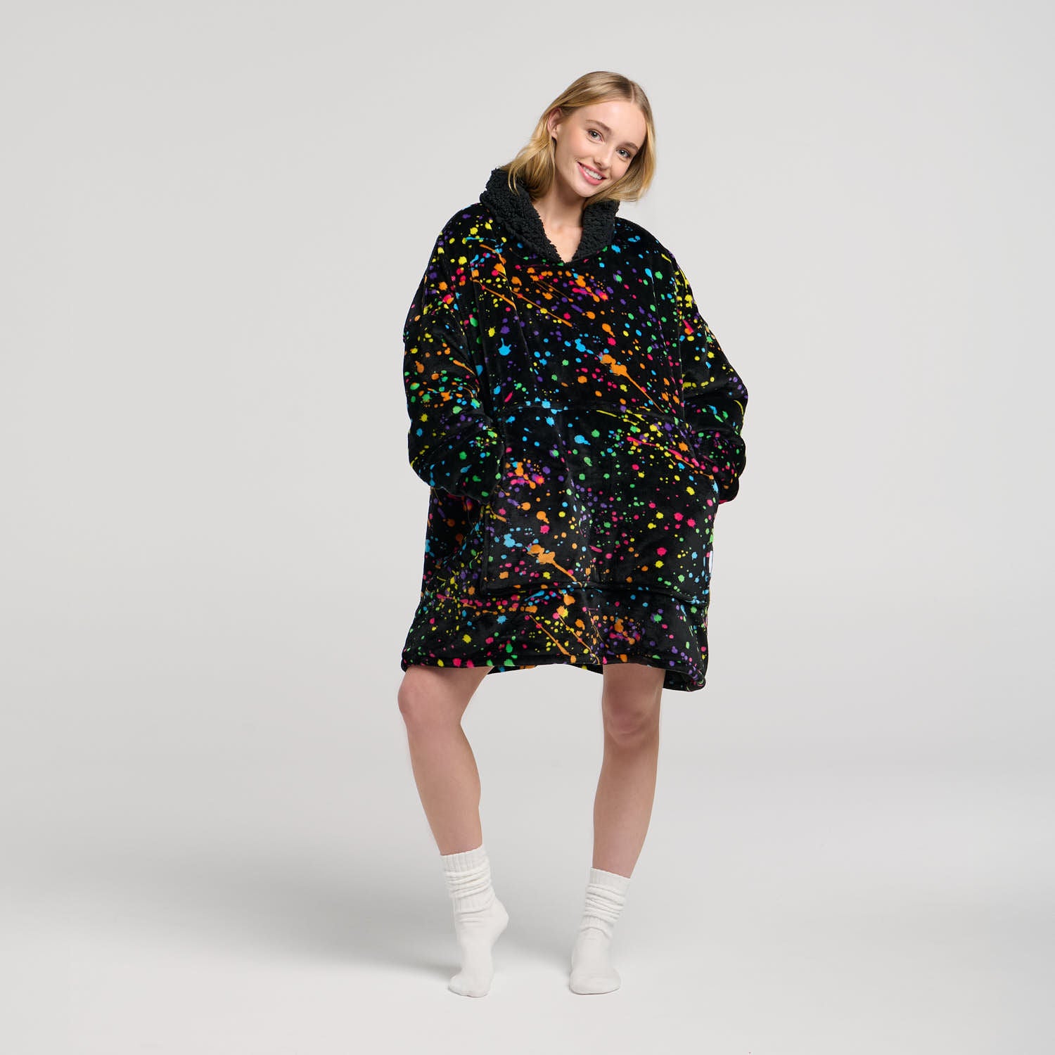 size: Lilli is 172cm wearing a size S/M