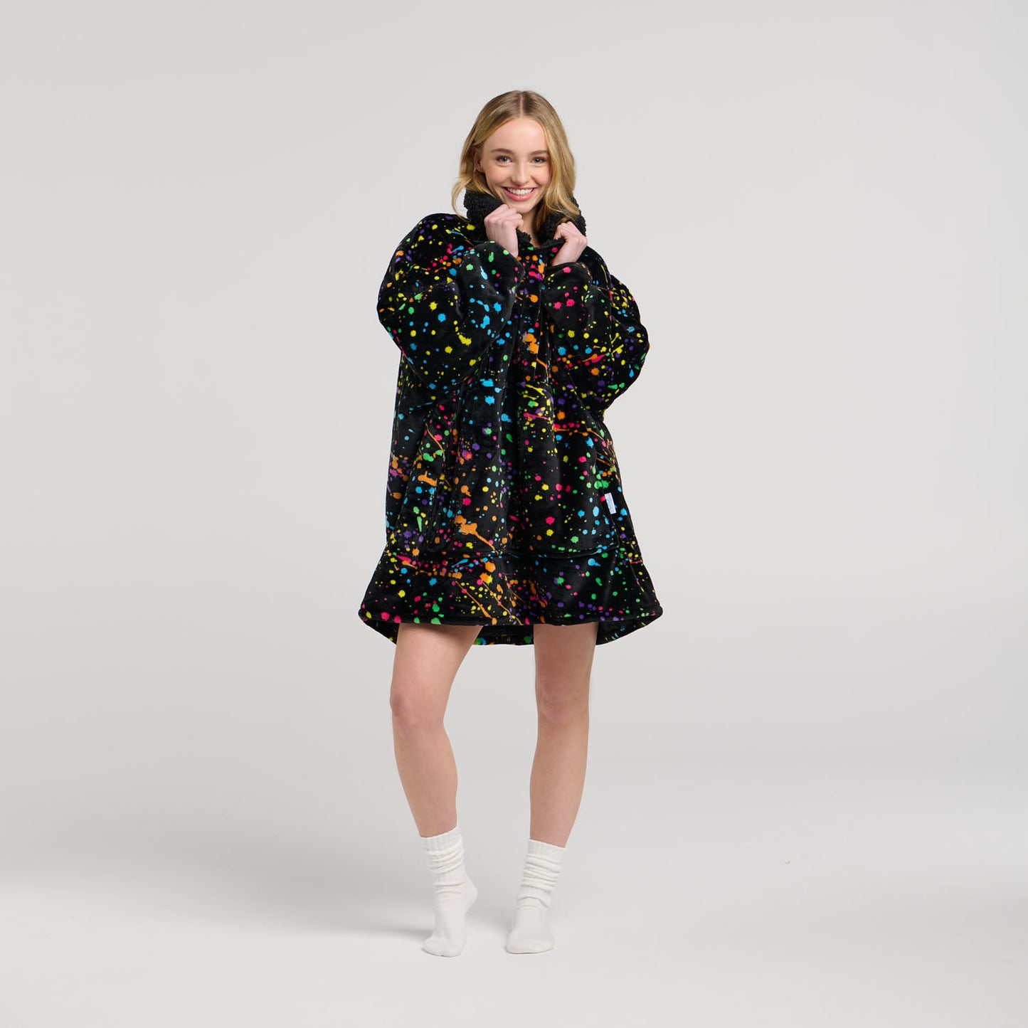 size: Lilli is 172cm wearing a size S/M